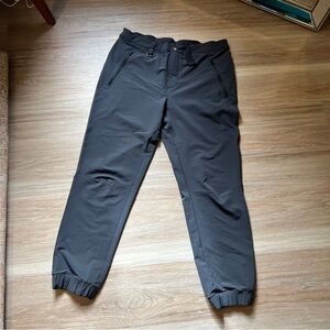 Men’s The North Face Black Jogger Pants large